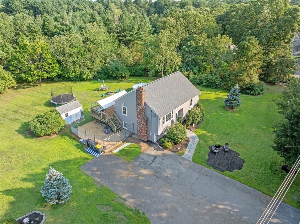 129 Forest St, Franklin MA 02038 photo 24