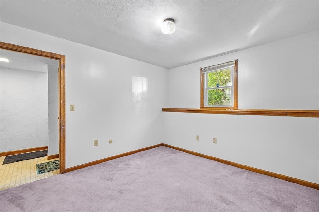 129 Forest St, Franklin MA 02038 photo 15