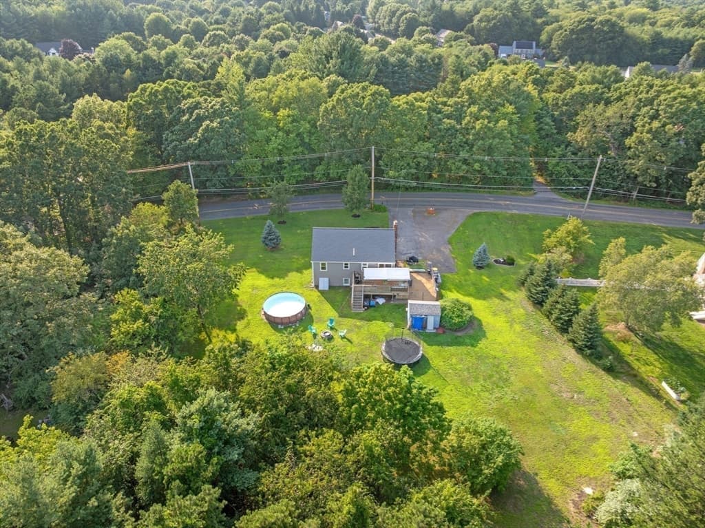 129 Forest St, Franklin MA 02038 photo 25