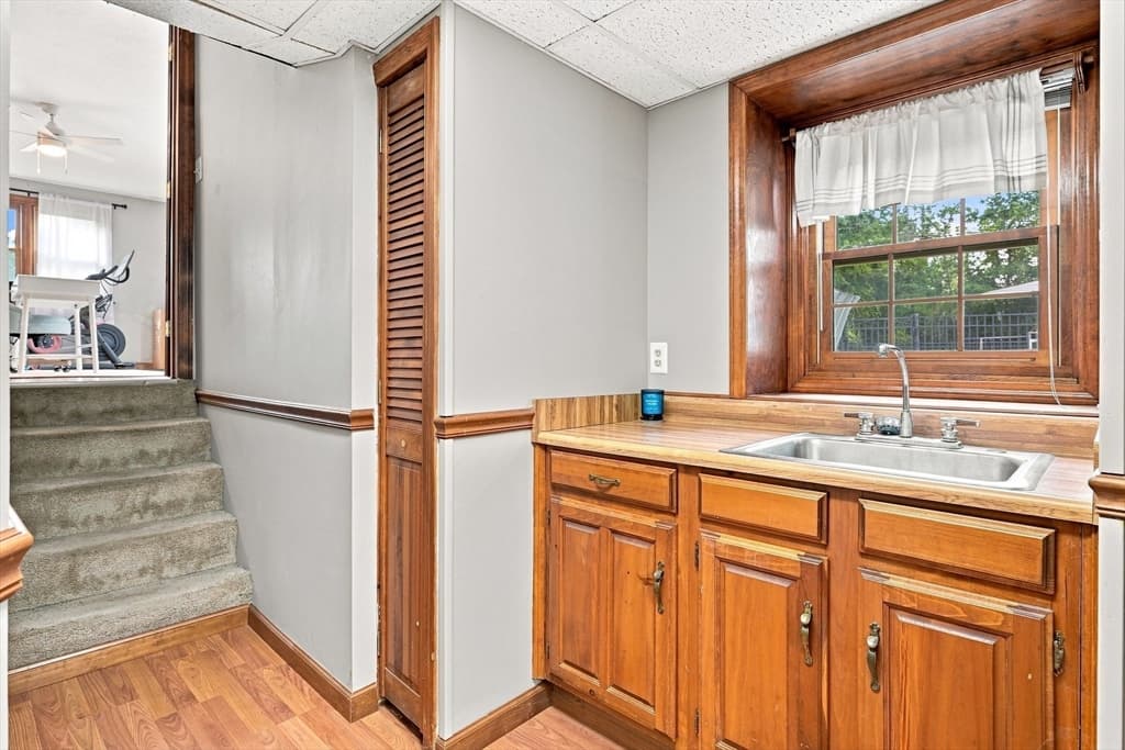 367 Steiger Dr, Westfield MA 01085 photo 19