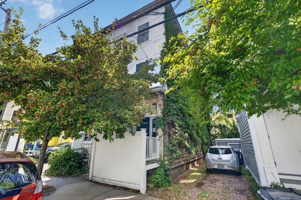 65 Howard St # 2, Cambridge MA 02139 photo 26