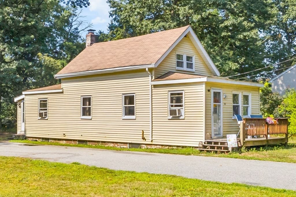 59 School St, Tewksbury MA 01876 photo 3