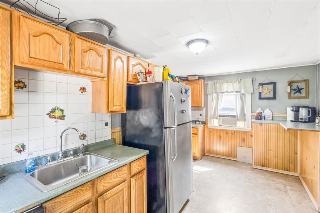 59 School St, Tewksbury MA 01876 photo 19