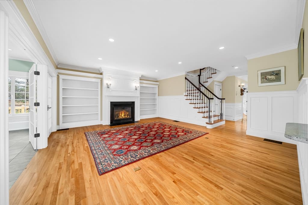 57 Shattuck St, Pepperell MA 01463 photo 9