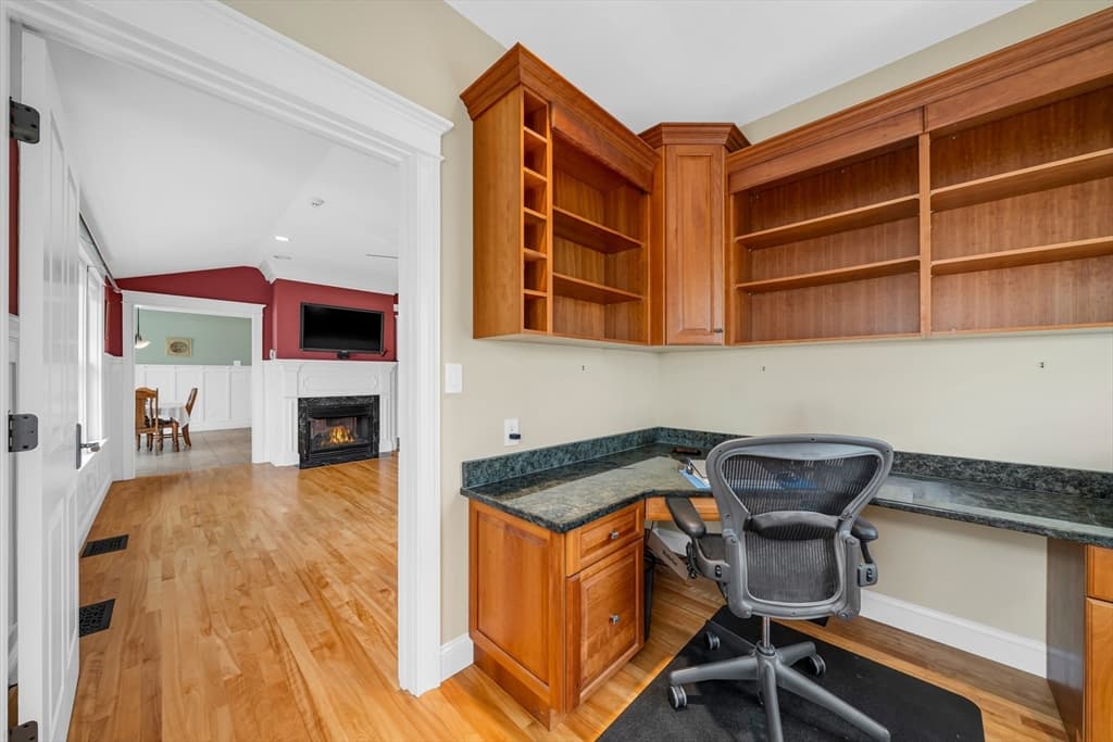 57 Shattuck St, Pepperell MA 01463 photo 18