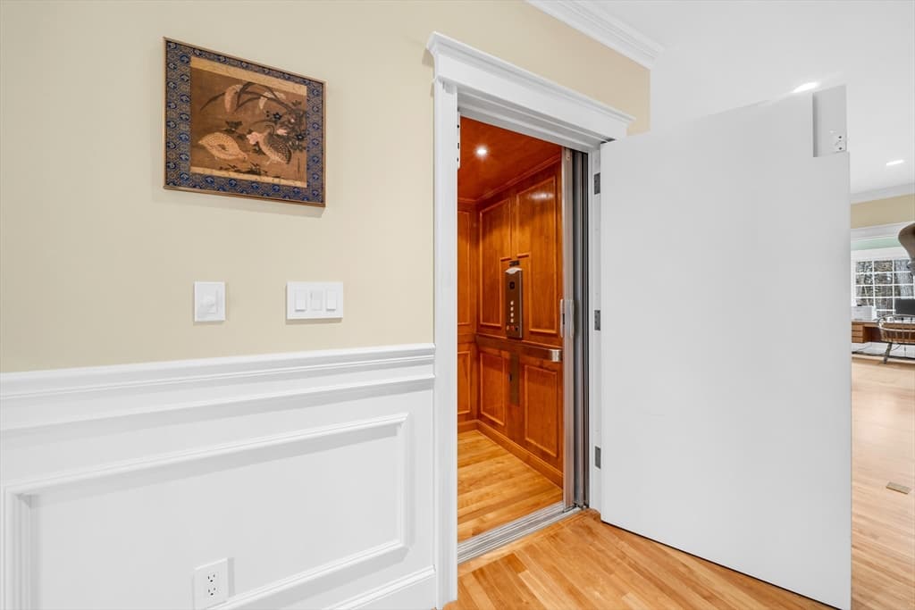 57 Shattuck St, Pepperell MA 01463 photo 8