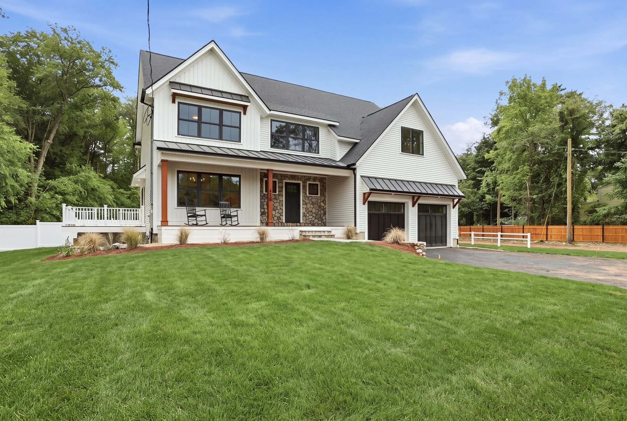 Single Family Residence at 158 Lake St, Wilmington MA 01887, Wilmington, photo 2 of 32