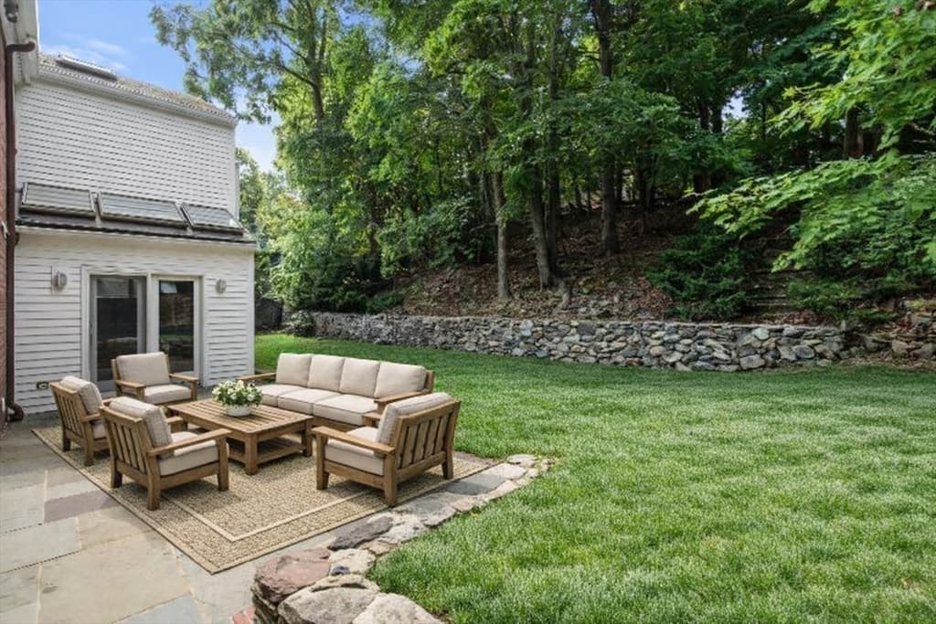 52 Clinton Road, Brookline MA 02445 photo 29