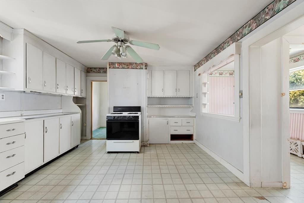 51 Oakland Street, Malden MA 02148 photo 7