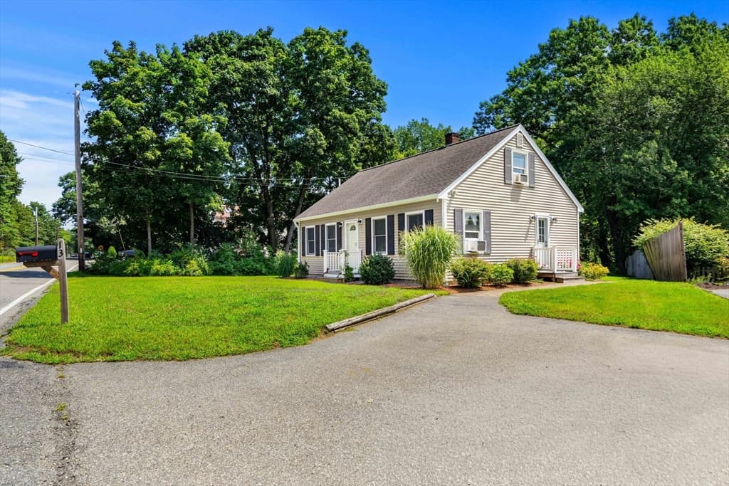 13 Sandy Pond Rd, Ayer MA 01432 photo 3