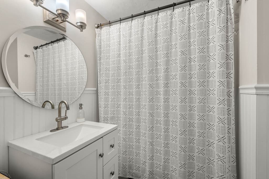 13 Sandy Pond Rd, Ayer MA 01432 photo 11