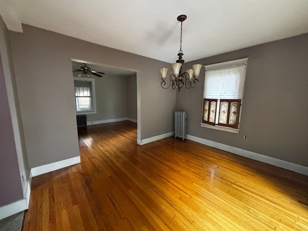 109 Kingsley St, Springfield MA 01104 photo 7