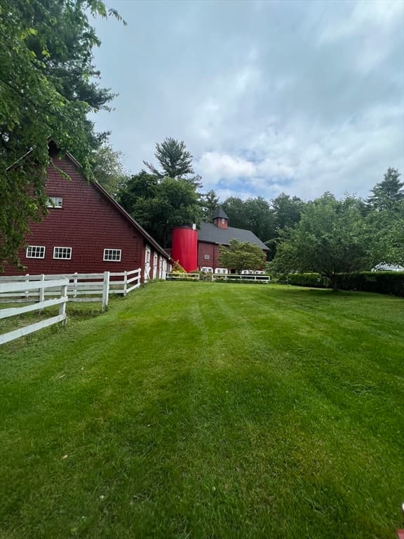 176 Sherburne Ave, Tyngsborough MA 01879 photo 33