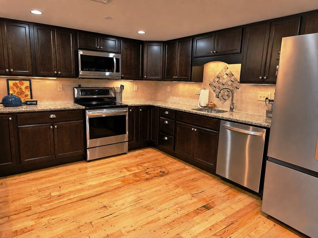 1 Tupperware Drive # 235, North Smithfield RI 02896 photo 4