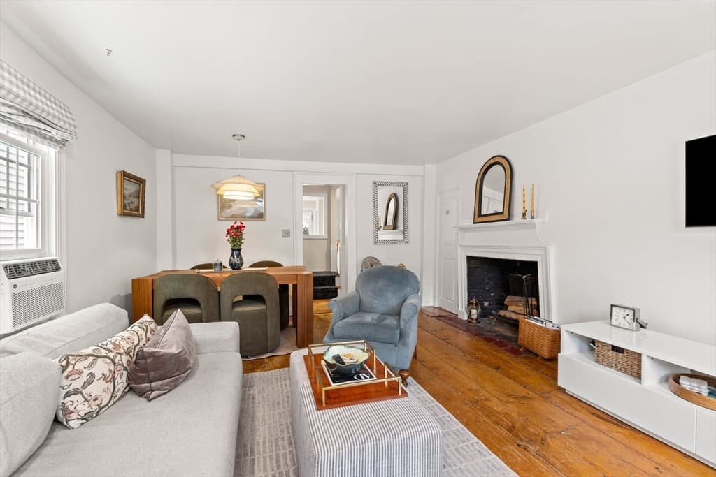 16 Warren St # 16, Newburyport MA 01950 photo 9