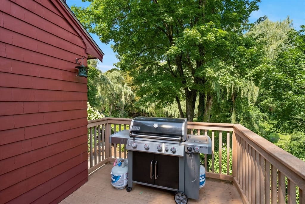41 Brook Street, Wakefield MA 01880 photo 18