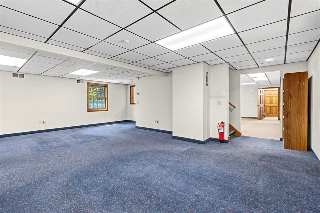 241 College Hwy, Southampton MA 01073 photo 14