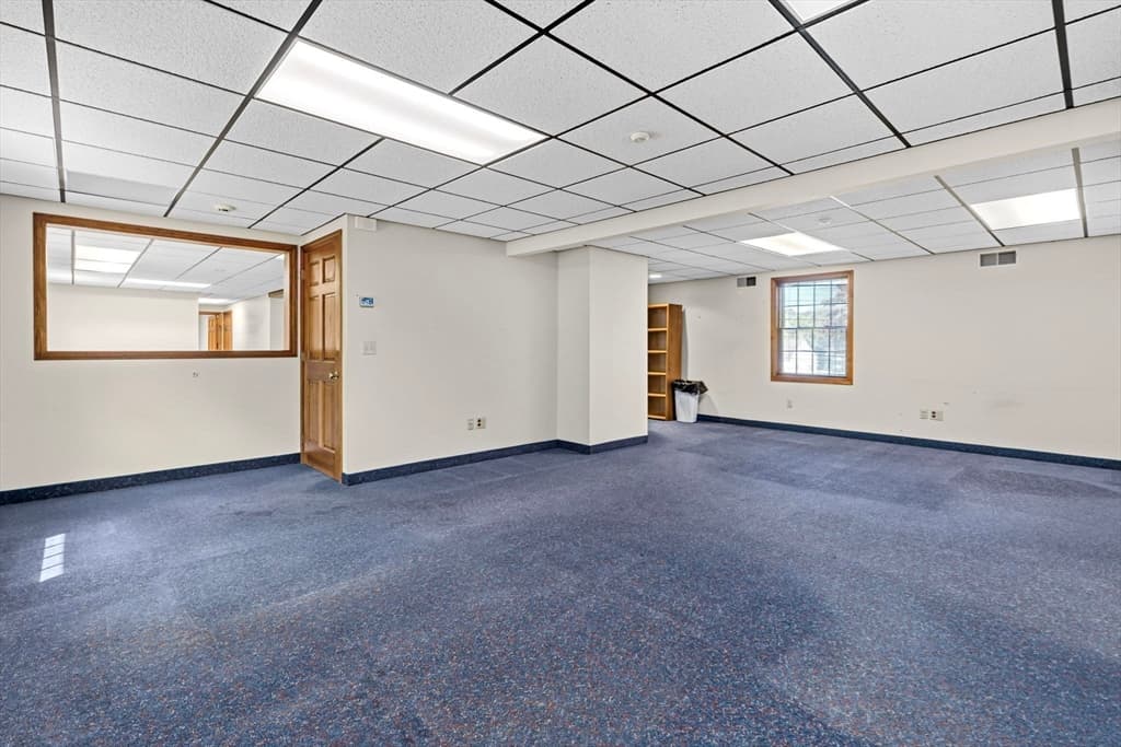 241 College Hwy, Southampton MA 01073 photo 15