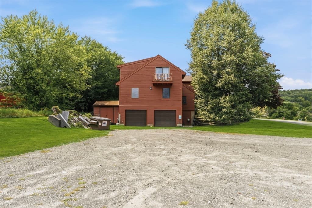 241 College Hwy, Southampton MA 01073 photo 4