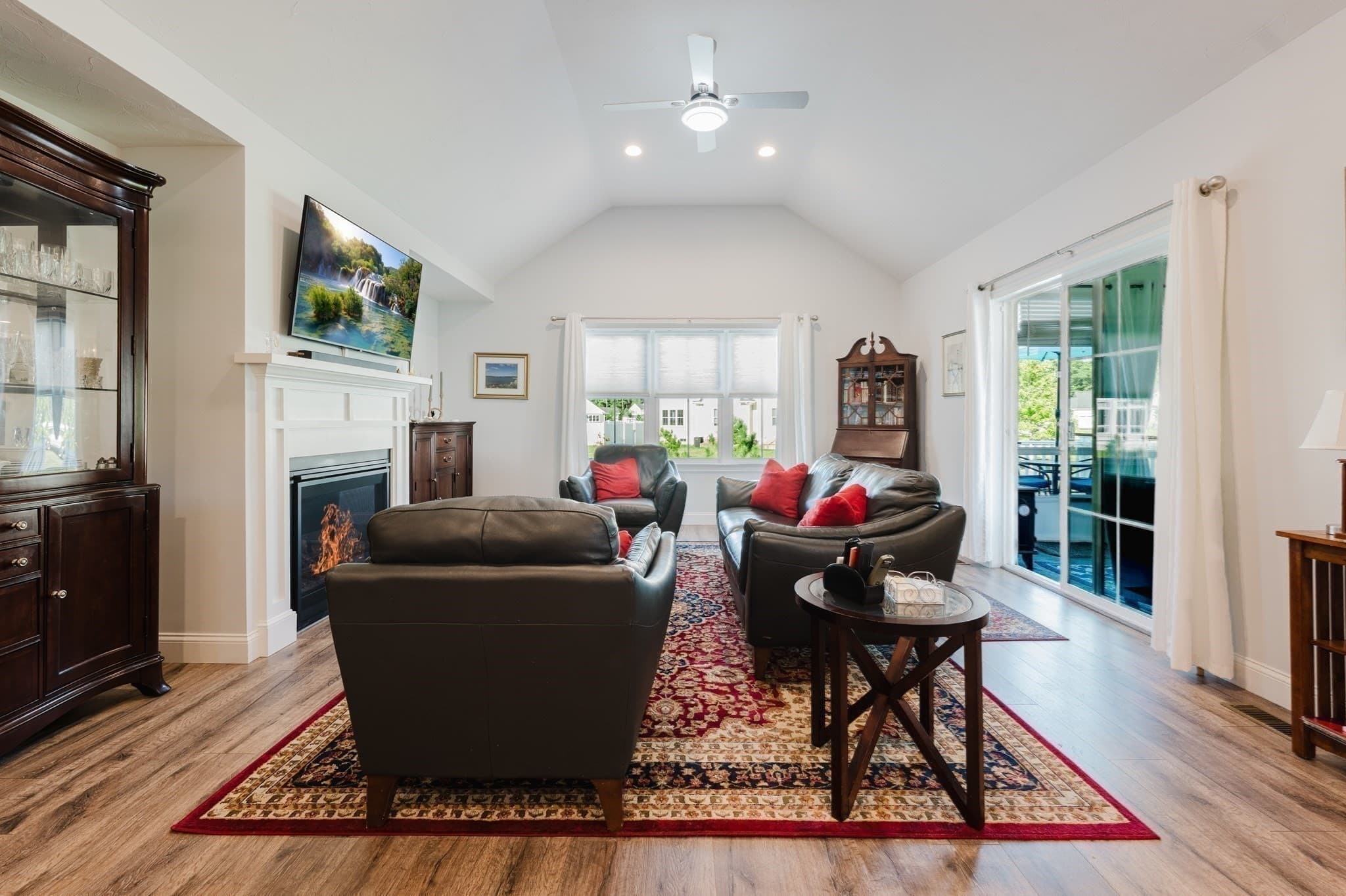 Condominium at 36 Sarahbeth # 44, Rochester MA 02770, Rochester, photo 23 of 42