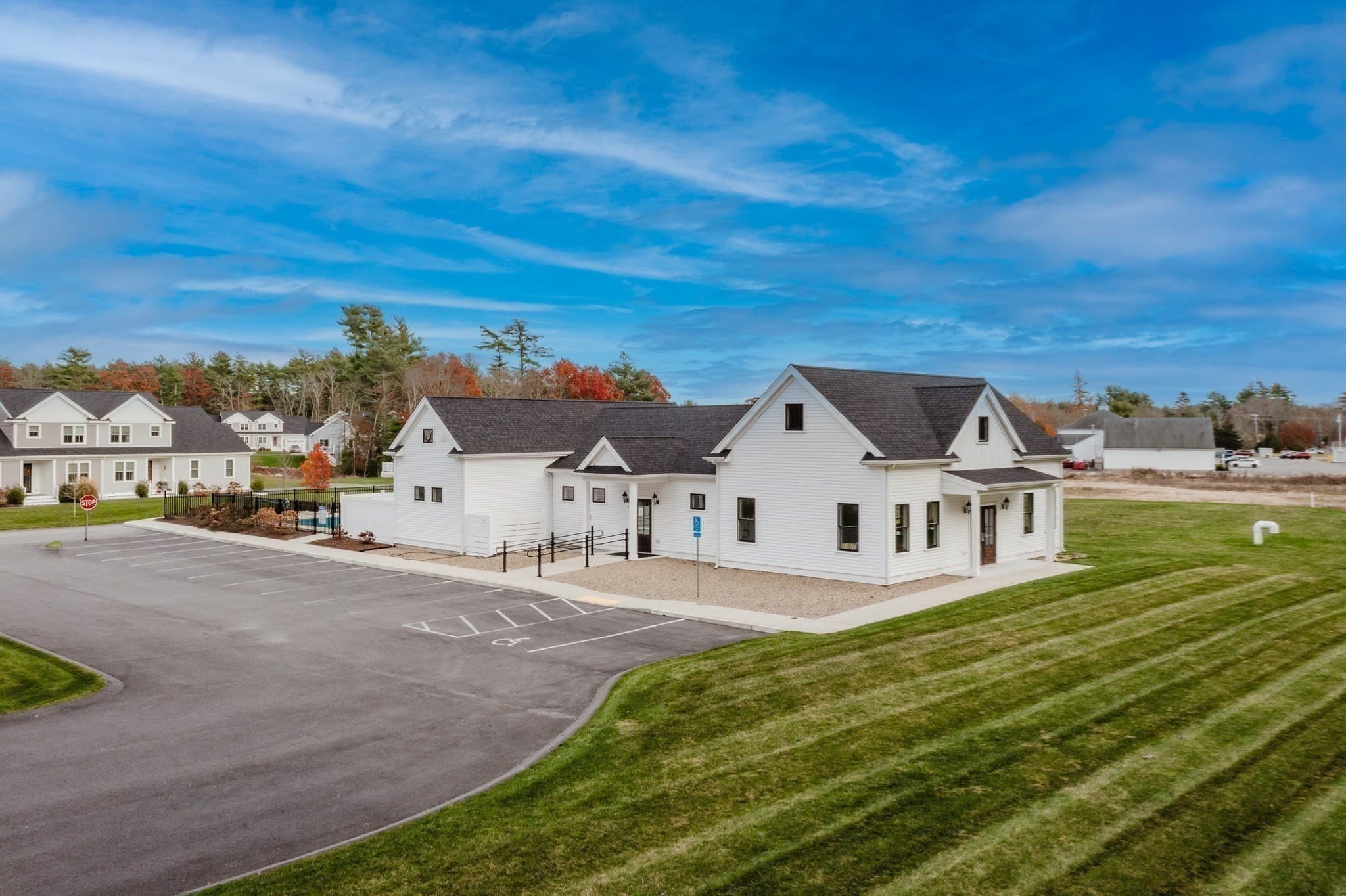 Condominium at 36 Sarahbeth # 44, Rochester MA 02770, Rochester, photo 8 of 42