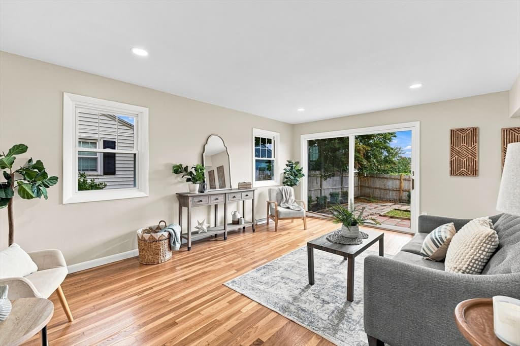 60 Sable Ave, Dartmouth MA 02747 photo 13