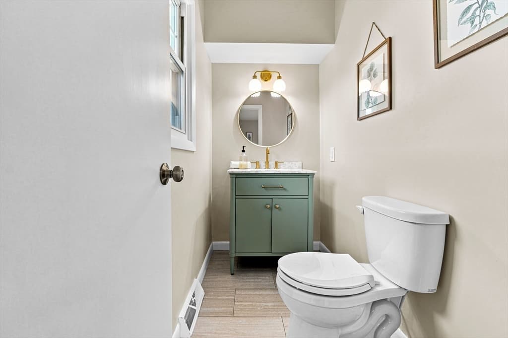 60 Sable Ave, Dartmouth MA 02747 photo 18