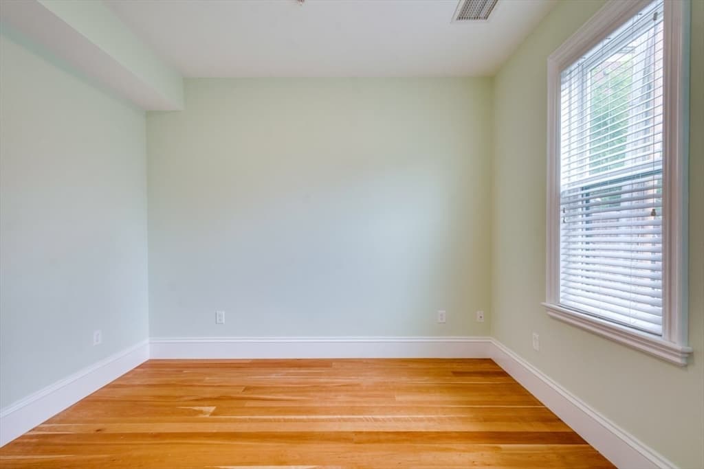 10 Boylston Pl # 10, Boston MA 02130 photo 14