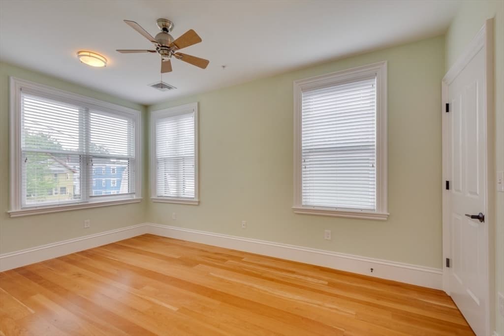 10 Boylston Pl # 10, Boston MA 02130 photo 11