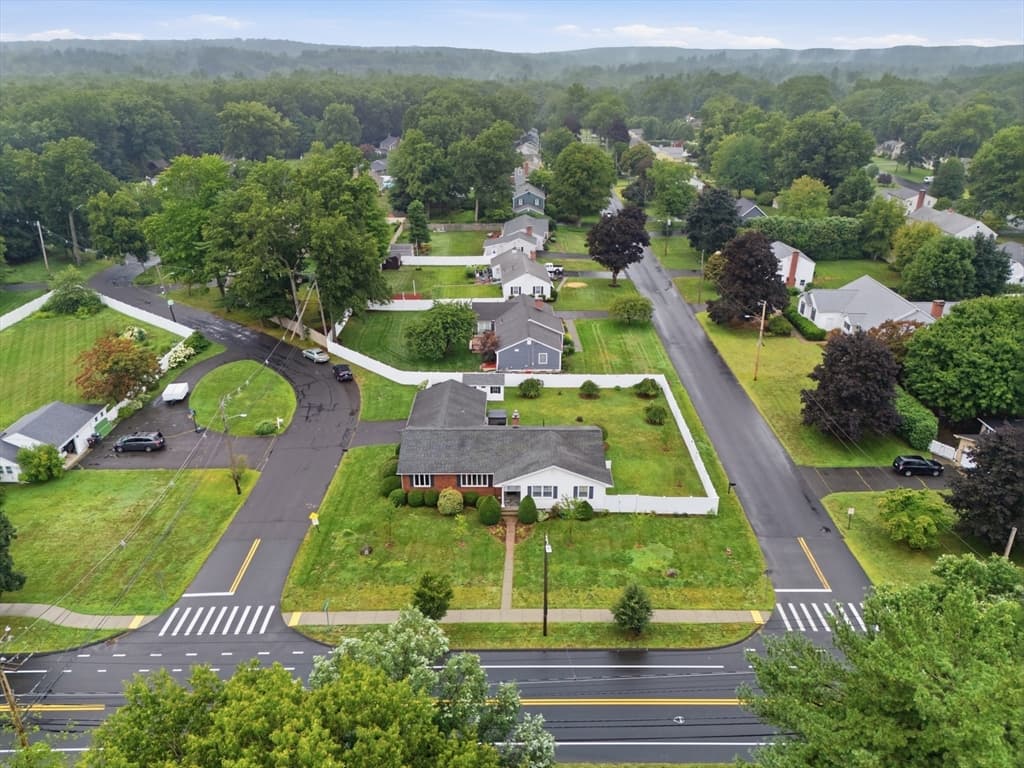 478 Western Ave, Westfield MA 01085