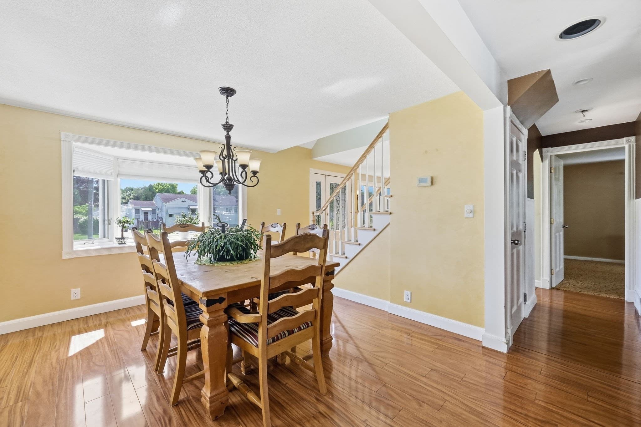 Single Family Residence at 71 Ogden St, Springfield MA 01151, Springfield, photo 10 of 34