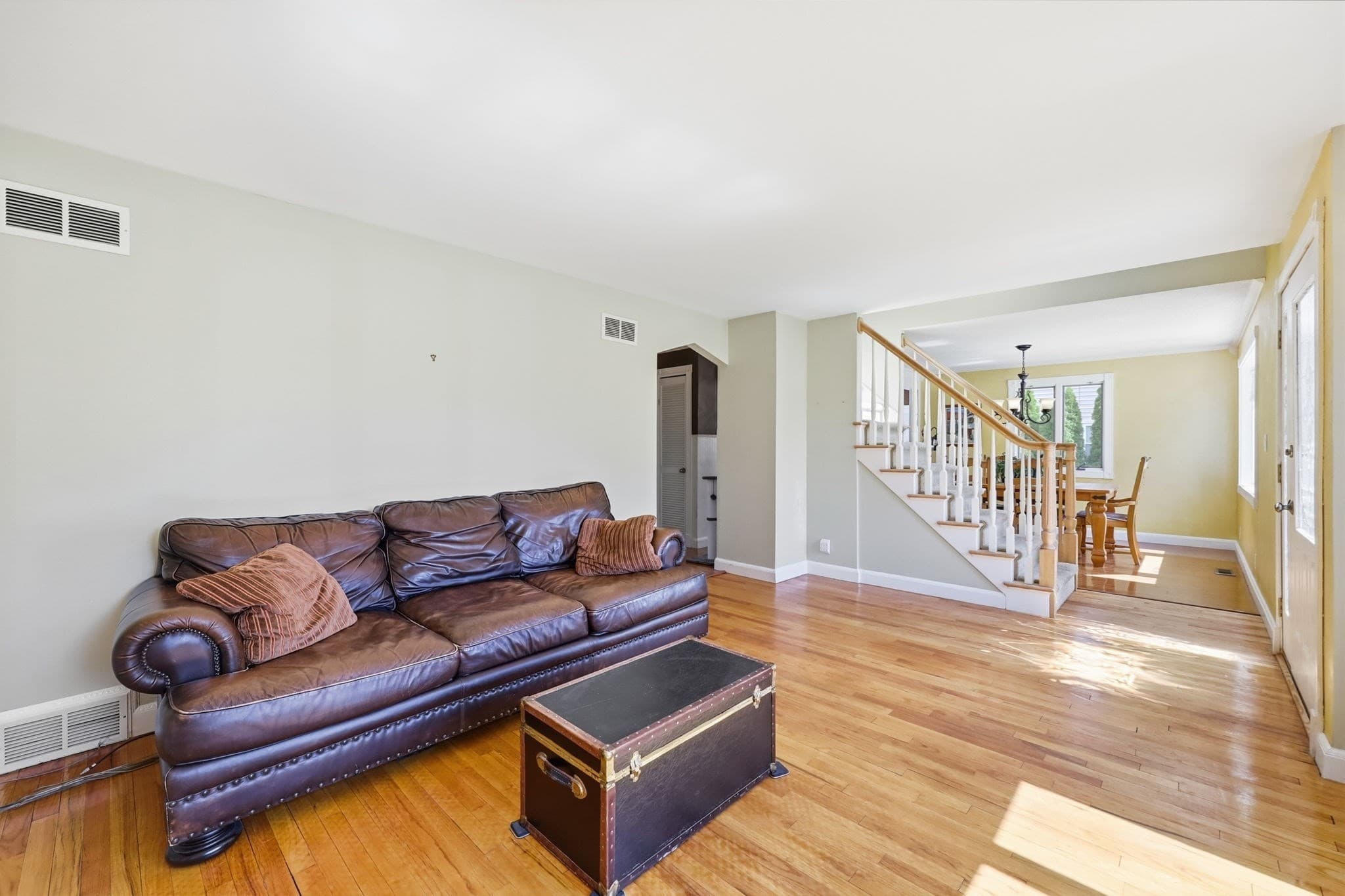 Single Family Residence at 71 Ogden St, Springfield MA 01151, Springfield, photo 15 of 34