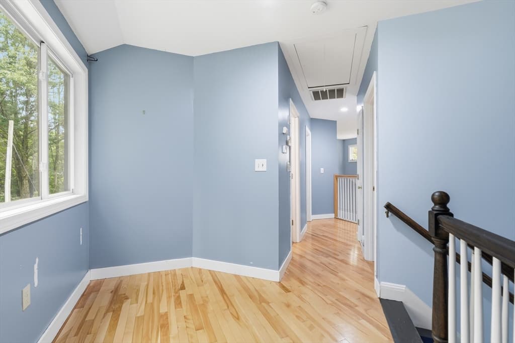 247 Hampstead St, Methuen MA 01844 photo 27