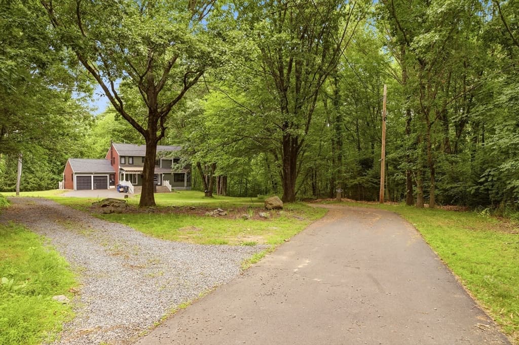 247 Hampstead St, Methuen MA 01844 photo 34