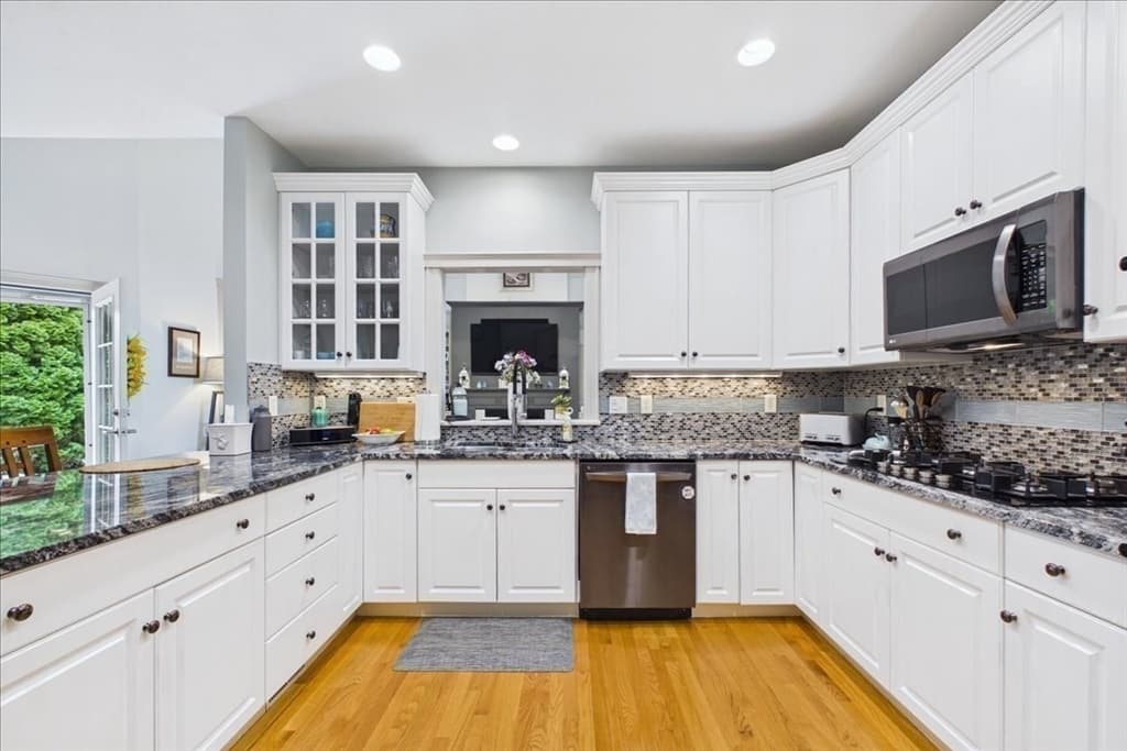 43 White Cliffs Drive, Plymouth MA 02360 photo 18