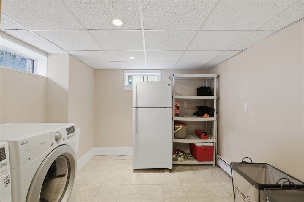 66 Damon Rd, Medford MA 02155 photo 33