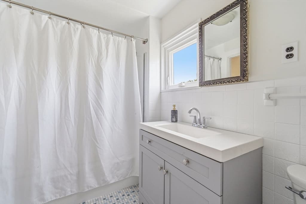 37 Bettinson, Everett MA 02149 photo 26