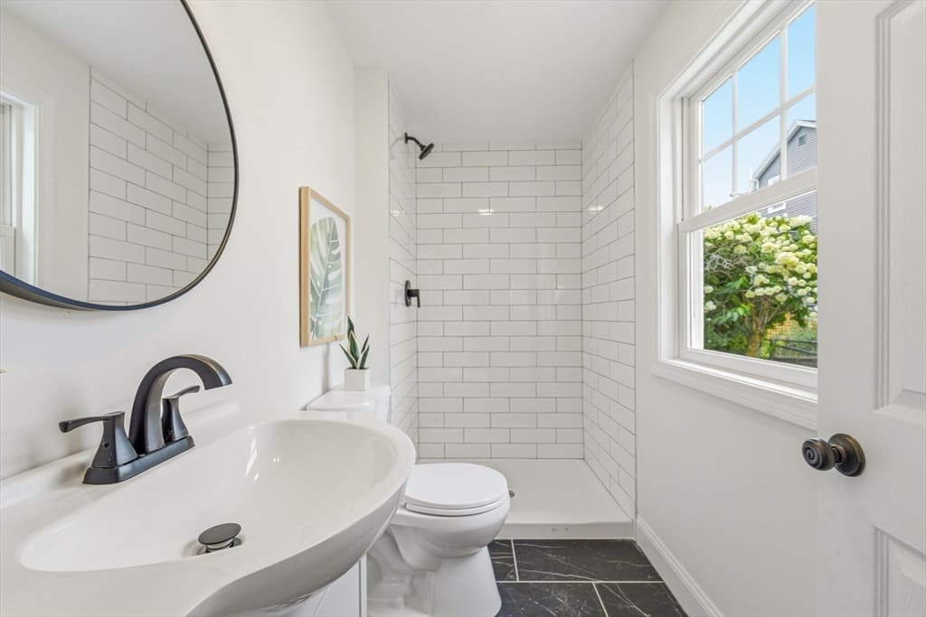 37 Bettinson, Everett MA 02149 photo 19