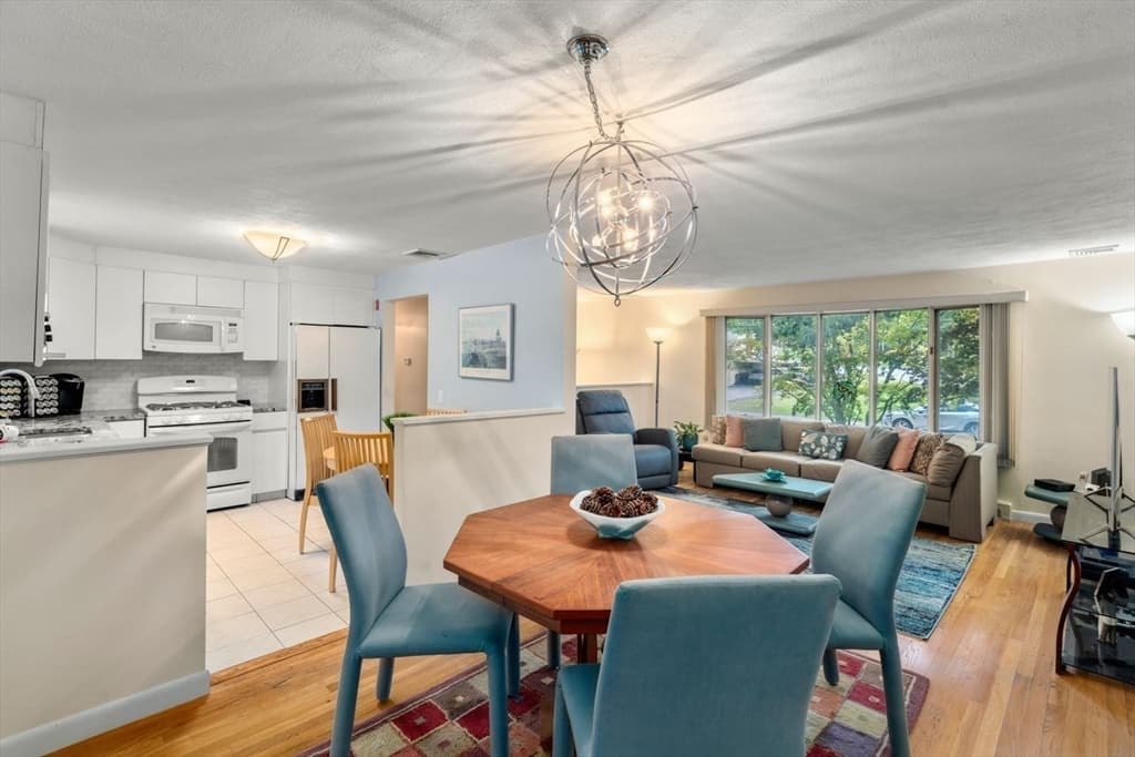 6 Johnson Rd, Sharon MA 02067 photo 9