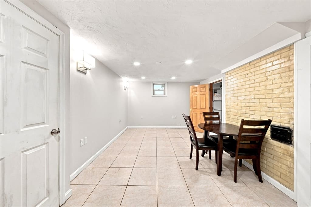55 Austin St, Boston MA 02136 photo 34