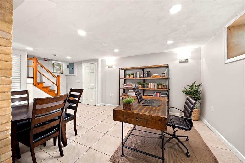 55 Austin St, Boston MA 02136 photo 31