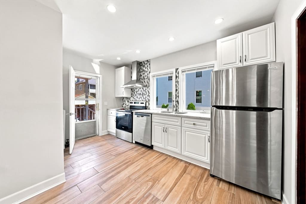 55 Austin St, Boston MA 02136 photo 8
