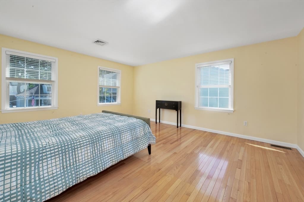 22 Winter St, Holbrook MA 02343 photo 19