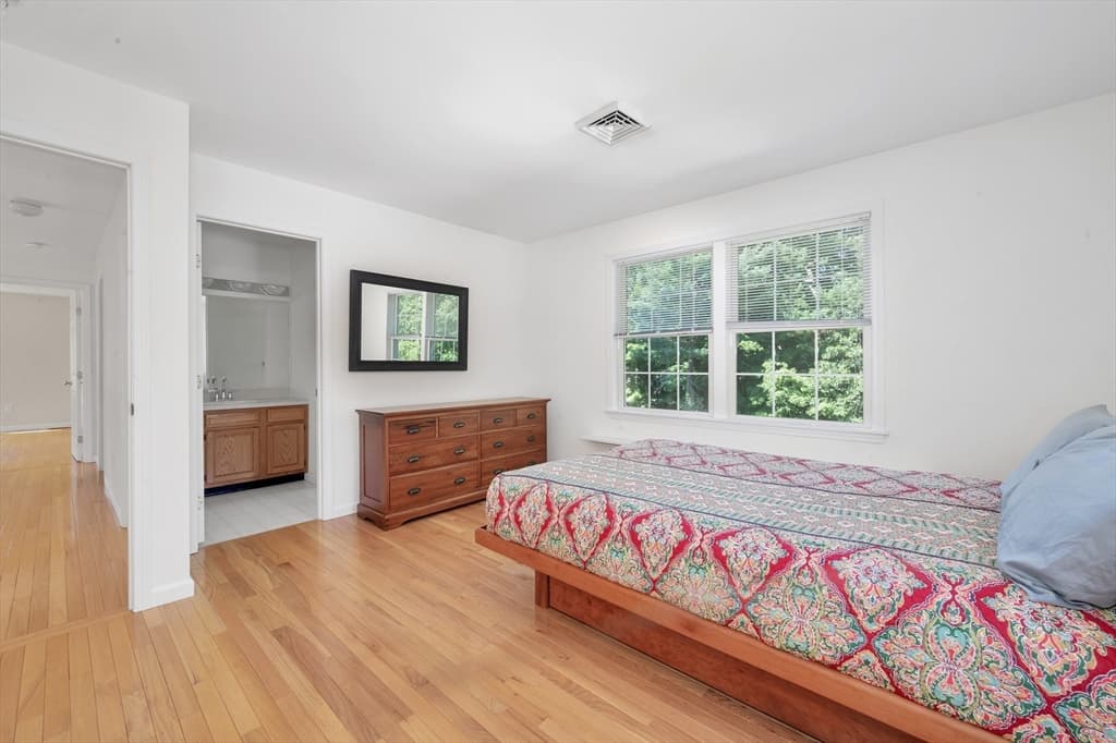 22 Winter St, Holbrook MA 02343 photo 25