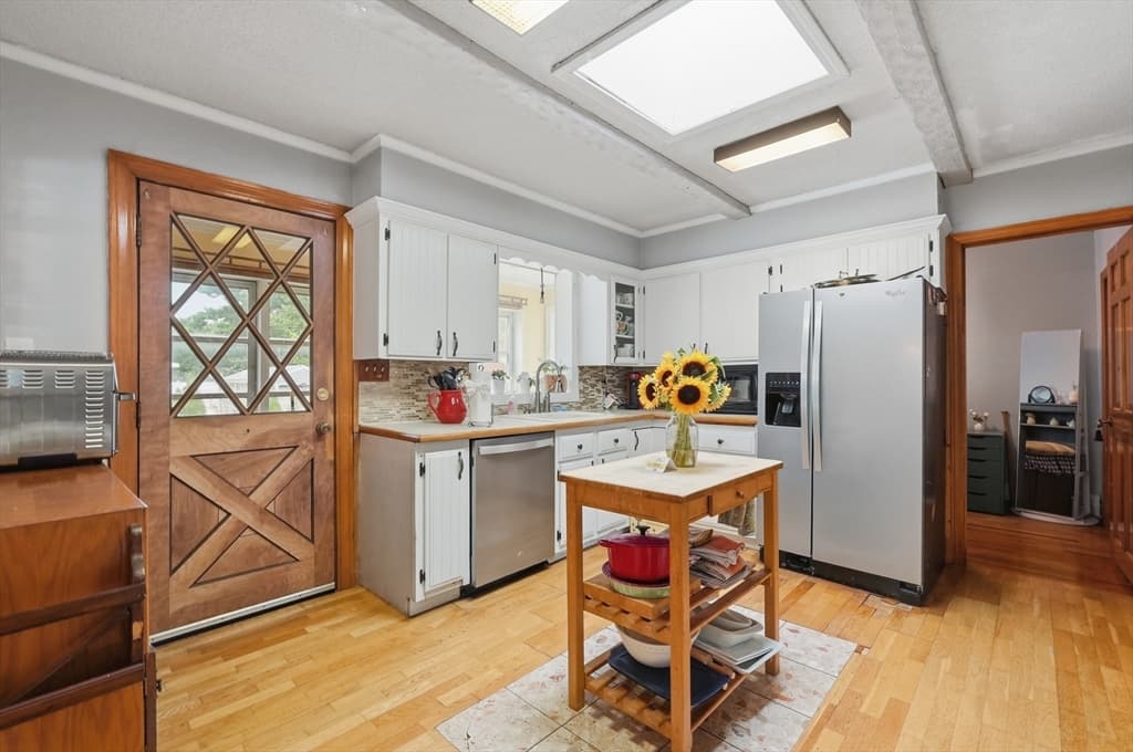 61 Walpole St, Sharon MA 02067 photo 21