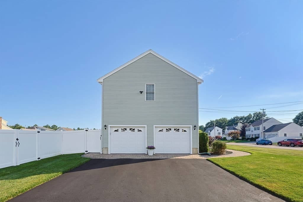 10 Bryan Dr, Taunton MA 02780 photo 27