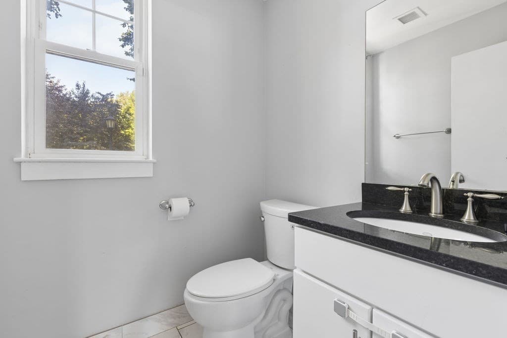 12 Blue Jay Cir # 12, Boston MA 02126 photo 6