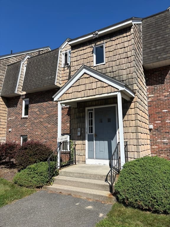 3156 Main St # 3156, Palmer MA 01009