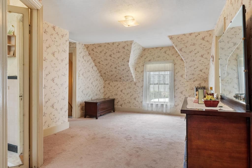 20 Orient Street, Worcester MA 01604 photo 16