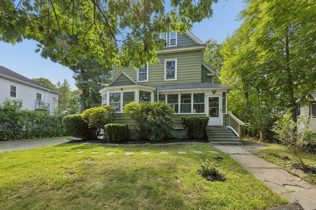 19 Englewood Avenue, Worcester MA 01603 photo 32